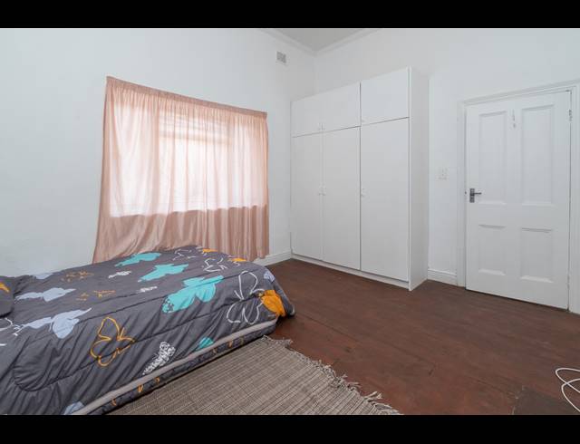 3 BEDROOM HOUSE RENTED IN WALMER ESTATE